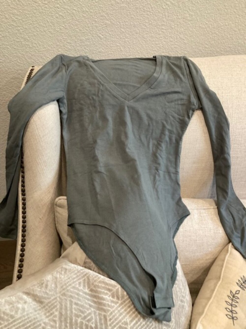 Set of 4 Bodysuits in Medium (Green, Grey, Taupe and Dark Brown)